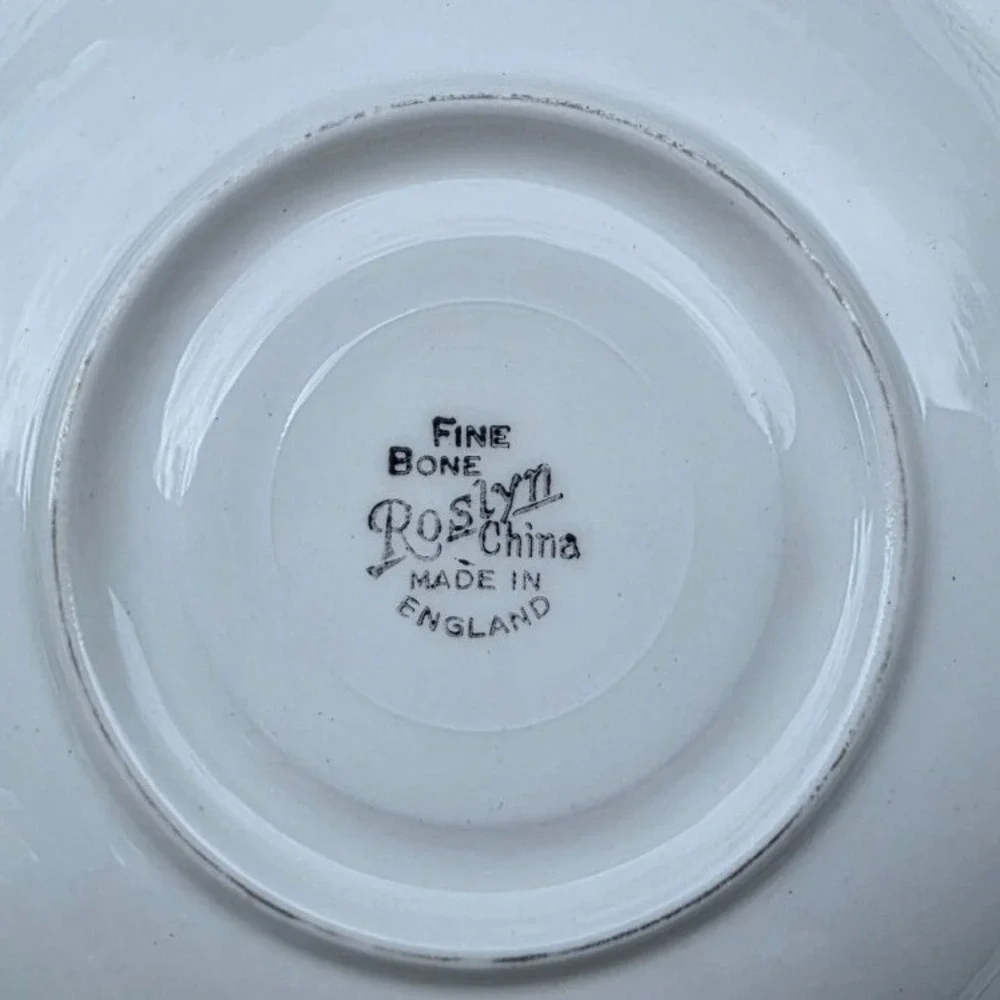 Vintage Roslyn‎ Fine Bone China Tea Cup Saucer Set Blue Gold Gilt England